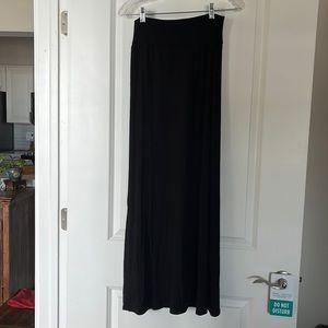 Got style long poly black small skirt